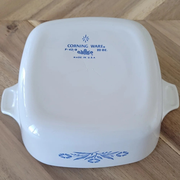 Vintage Retro Corelle Cornflower  Small Casserole Dish 22oz - Picture 8 of 8